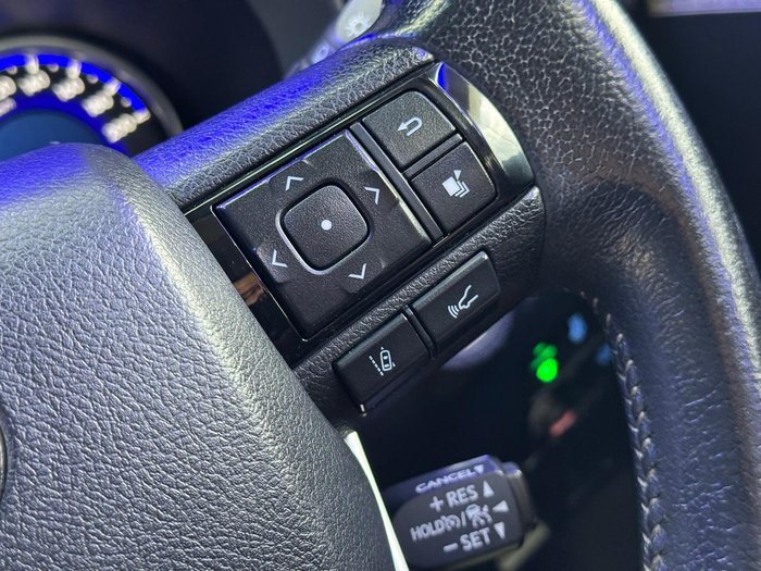 2019 Toyota Hilux SR5