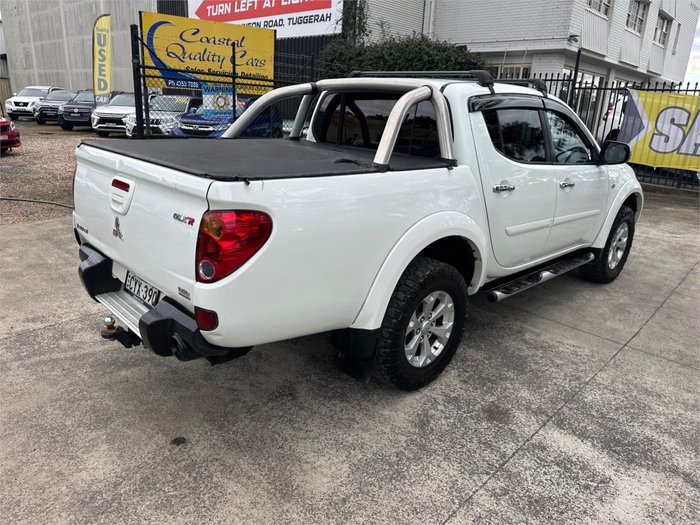 2015 MITSUBISHI TRITON GLX-R (4x4)