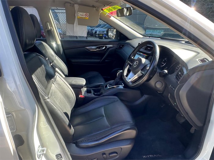 2017 NISSAN X-TRAIL ST-L (2WD)