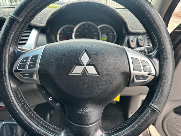 2012 MITSUBISHI TRITON GLX-R (4x4)