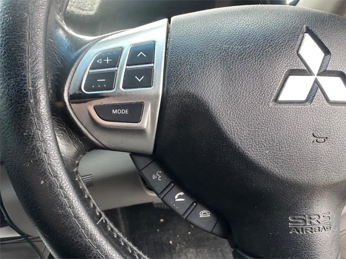 2012 MITSUBISHI TRITON GLX-R (4x4)