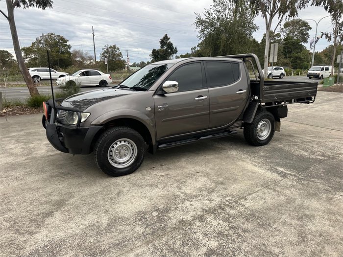 2012 MITSUBISHI TRITON GLX-R (4x4)
