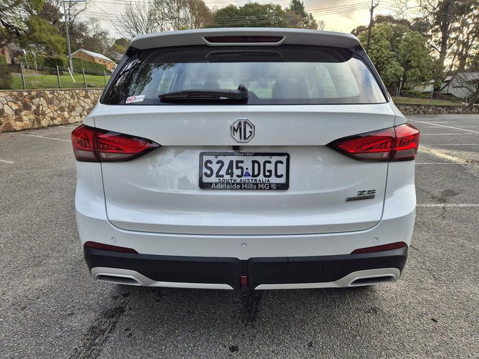 2025 MG ZS Essence Hybrid+