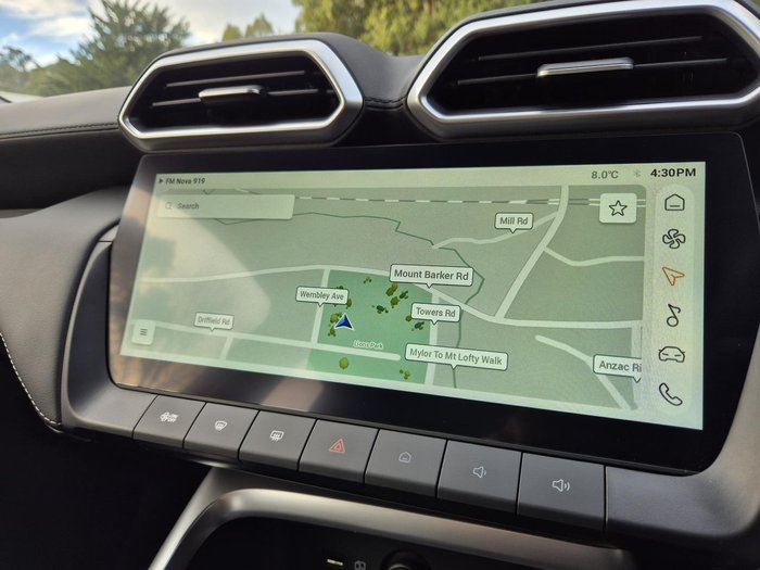 2025 MG ZS Essence Hybrid+