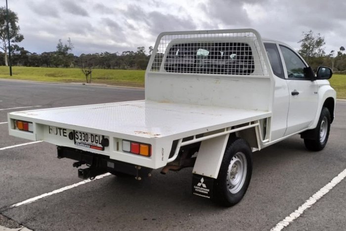 2020 Mitsubishi Triton GLX+