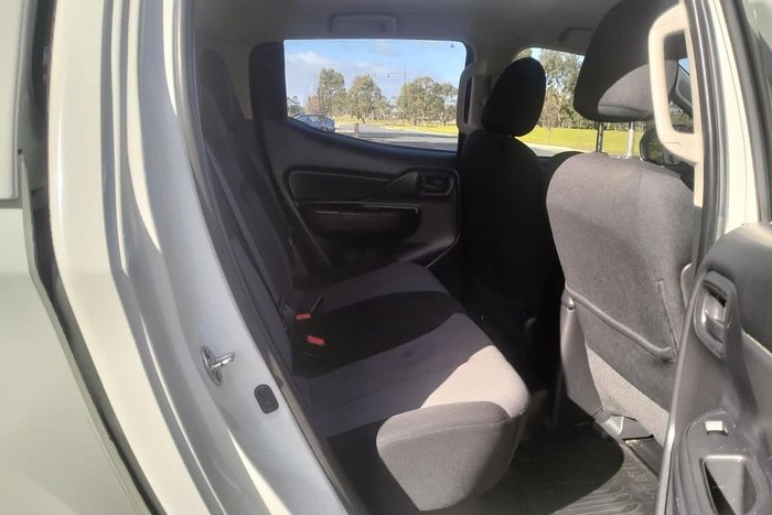 2021 Mitsubishi Triton GLX