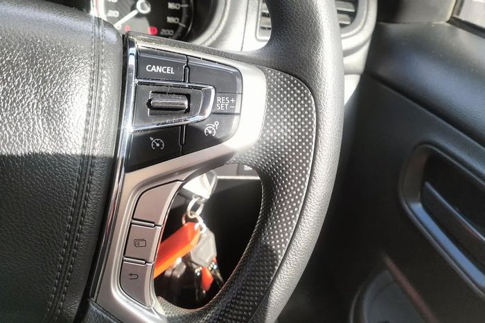 2021 Mitsubishi Triton GLX