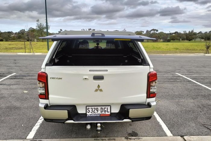 2021 Mitsubishi Triton GLX