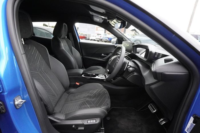 2023 Peugeot 2008 GT