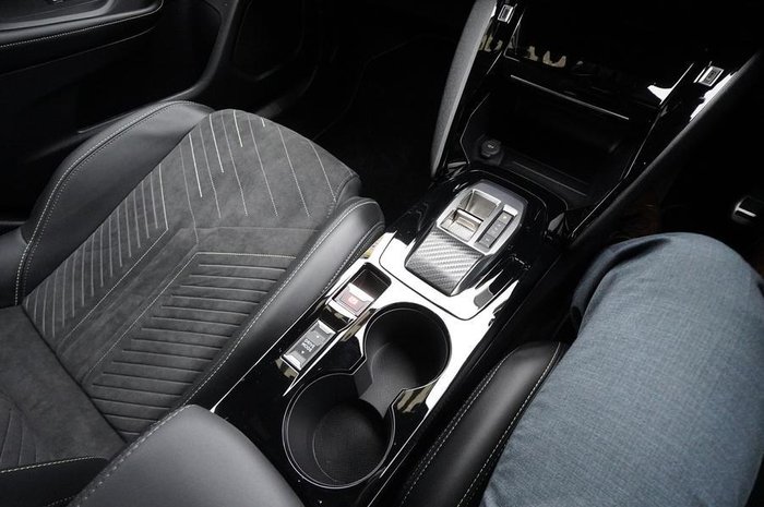 2023 Peugeot 2008 GT