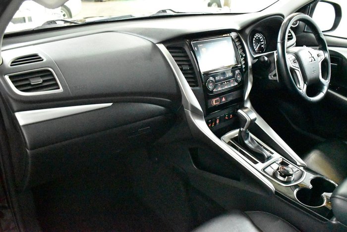 2017 Mitsubishi Pajero Sport Exceed
