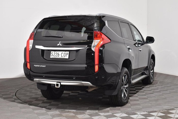 2017 Mitsubishi Pajero Sport Exceed
