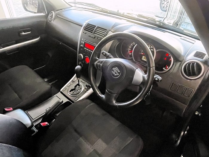 2008 Suzuki Grand Vitara (4x4)
