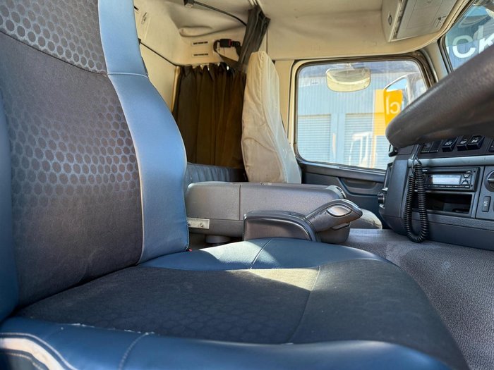 2013 Volvo Fm13 WHITE