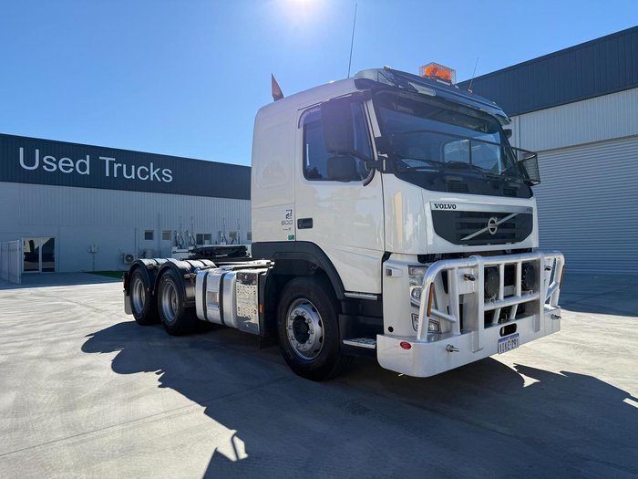 2013 Volvo Fm13 WHITE