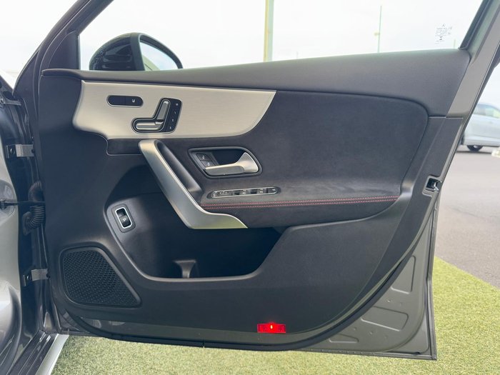 2021 Mercedes-Benz A-Class A180