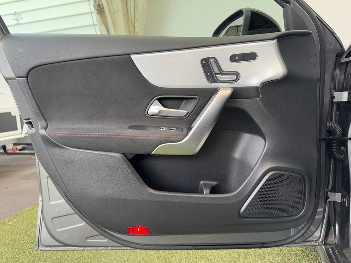 2021 Mercedes-Benz A-Class A180