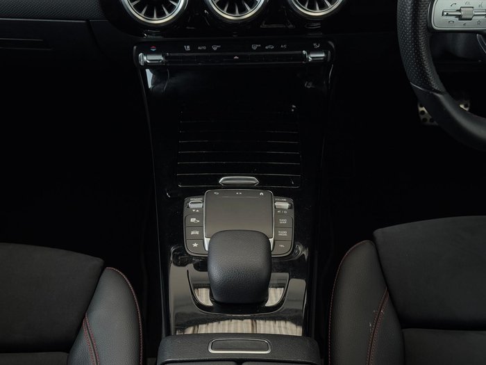 2021 Mercedes-Benz A-Class A180