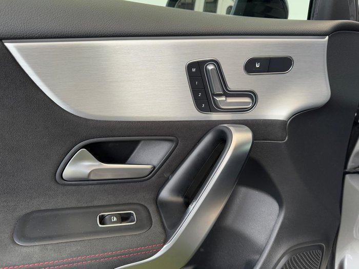 2021 Mercedes-Benz A-Class A180