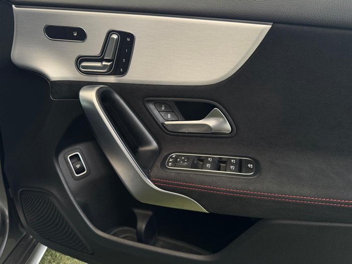 2021 Mercedes-Benz A-Class A180