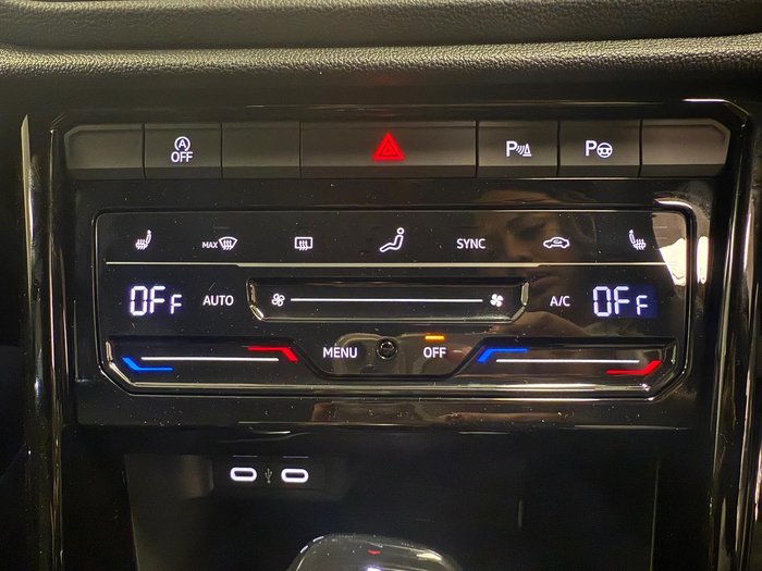 2025 Volkswagen T-Roc 140TSI R-Line