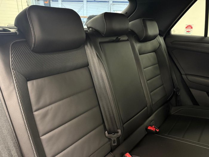2025 Volkswagen T-Roc 140TSI R-Line