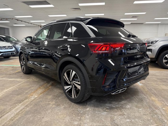 2025 Volkswagen T-Roc 140TSI R-Line