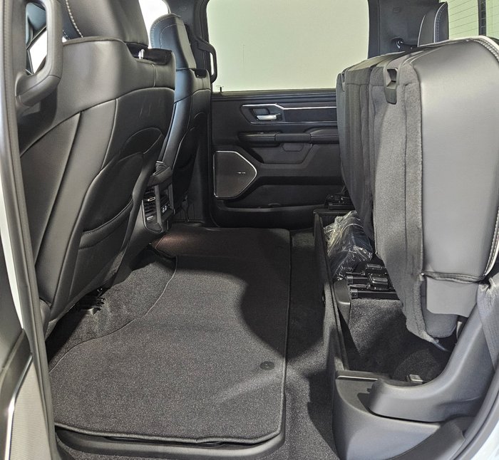 2025 RAM 1500 Laramie Sport Hurricane SO RamBox
