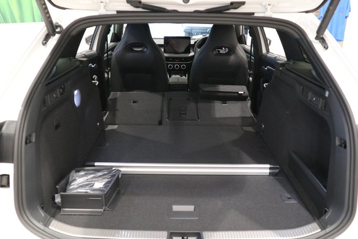 2025 SKODA Superb 195TSI Sportline