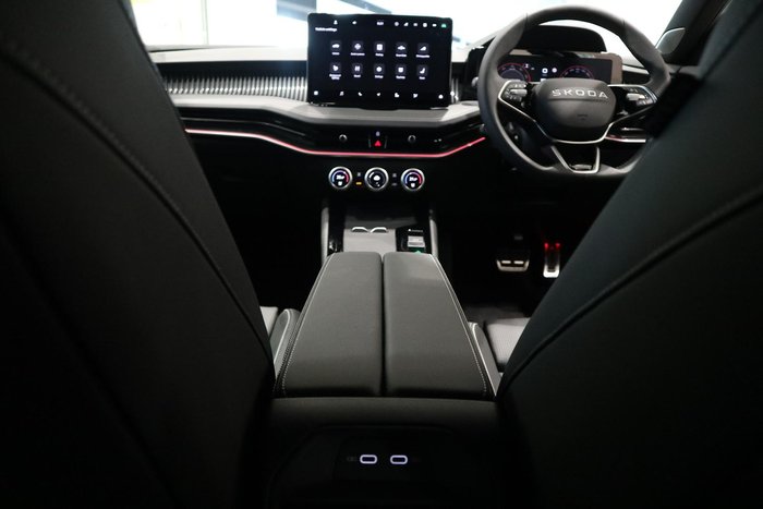 2025 SKODA Superb 195TSI Sportline