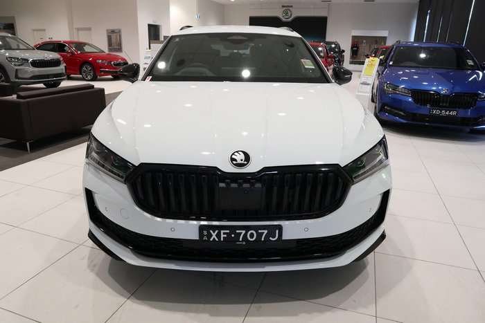 2025 SKODA Superb 195TSI Sportline