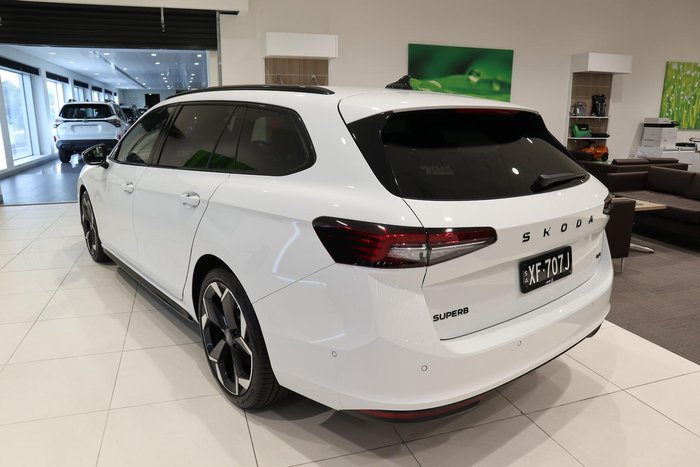 2025 SKODA Superb 195TSI Sportline