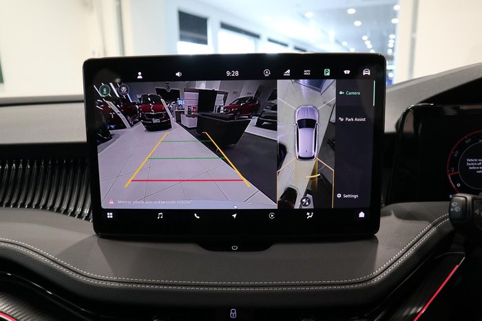 2025 SKODA Superb 195TSI Sportline