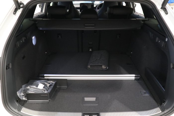 2025 SKODA Superb 195TSI Sportline