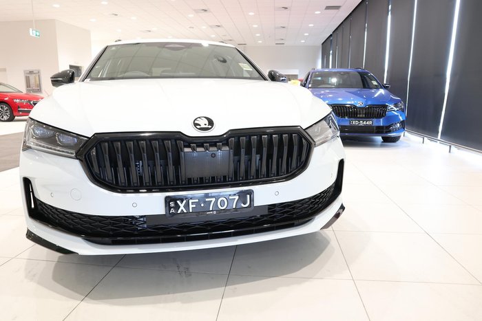 2025 SKODA Superb 195TSI Sportline