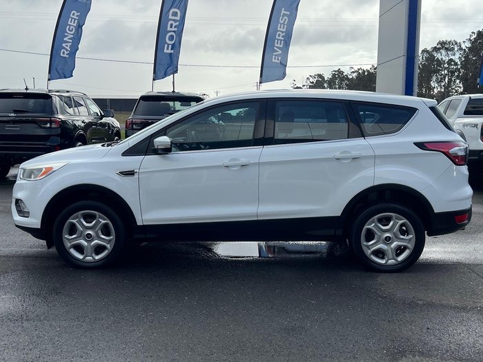 2017 Ford Escape Ambiente ZG WHITE
