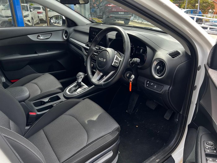 2024 Kia Cerato S