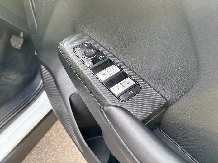 2023 Mitsubishi Outlander ES