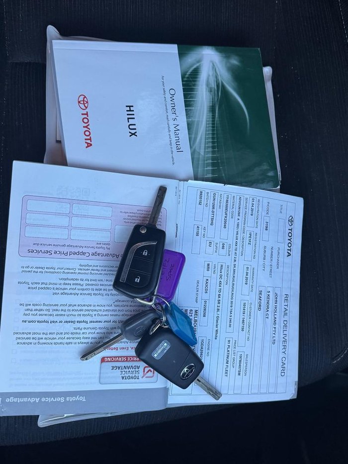 2019 Toyota Hilux SR