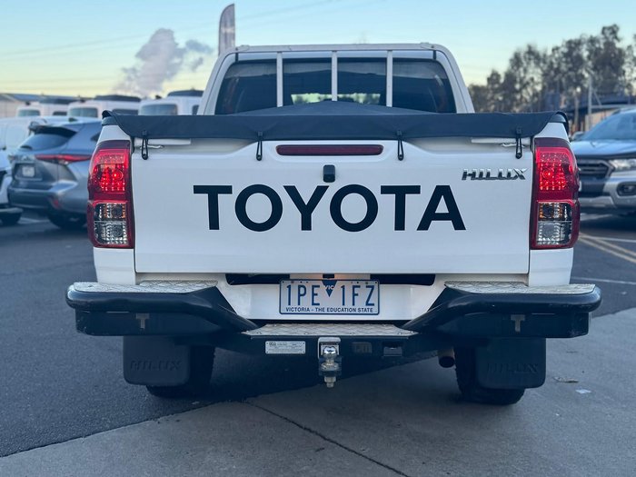 2019 Toyota Hilux SR