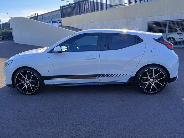 2020 Hyundai Veloster Turbo