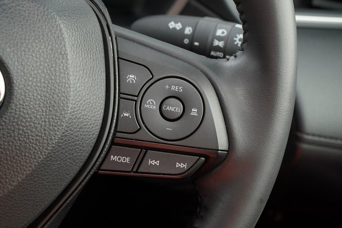 2024 Toyota Corolla Cross GXL