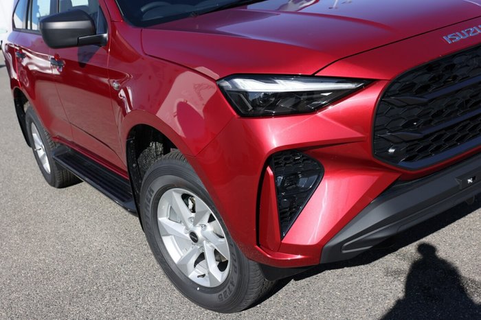 2025 Isuzu MU-X LS-M