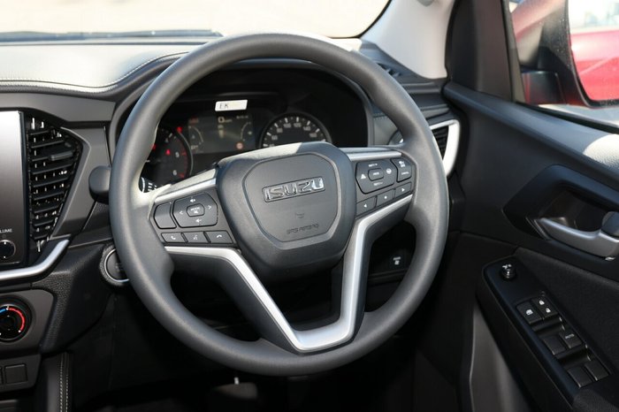 2025 Isuzu MU-X LS-M