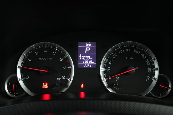 2016 Suzuki Swift GL Navigator