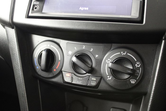 2016 Suzuki Swift GL Navigator