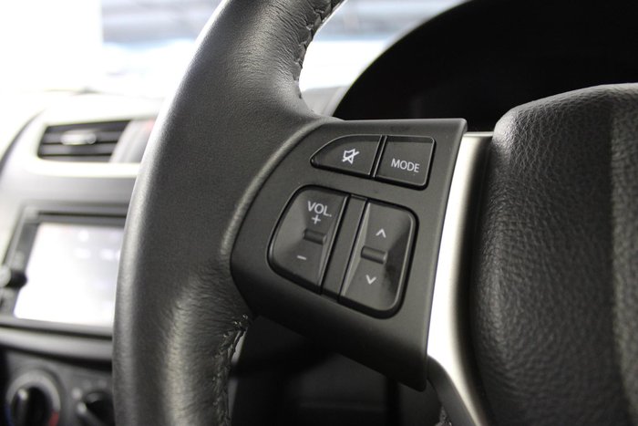 2016 Suzuki Swift GL Navigator