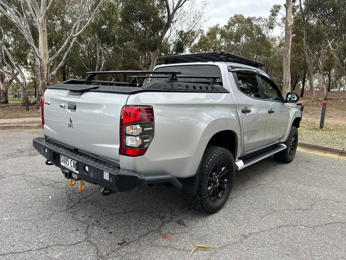 2021 Mitsubishi Triton GLX-R