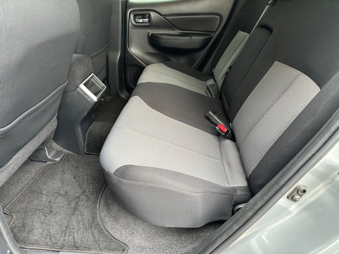 2021 Mitsubishi Triton GLX-R