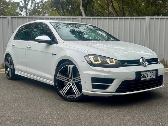 2015 Volkswagen Golf R